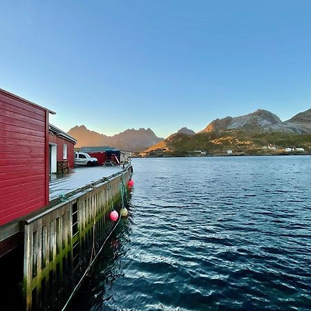 Fishermans Rorbu 2 - Lofoten รัมบาร์ก ภายนอก รูปภาพ