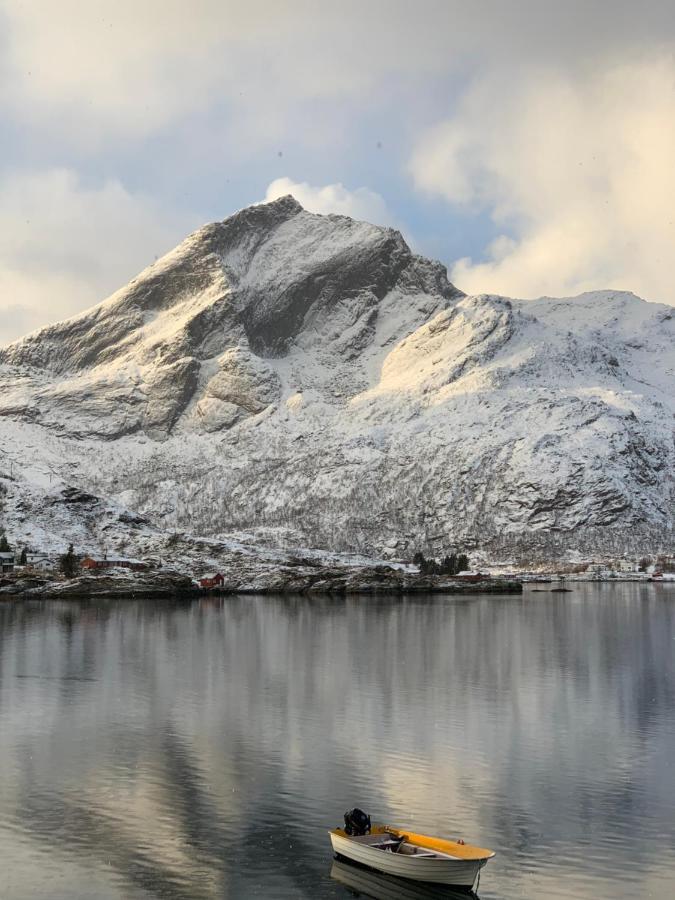 Fishermans Rorbu 2 - Lofoten รัมบาร์ก ภายนอก รูปภาพ